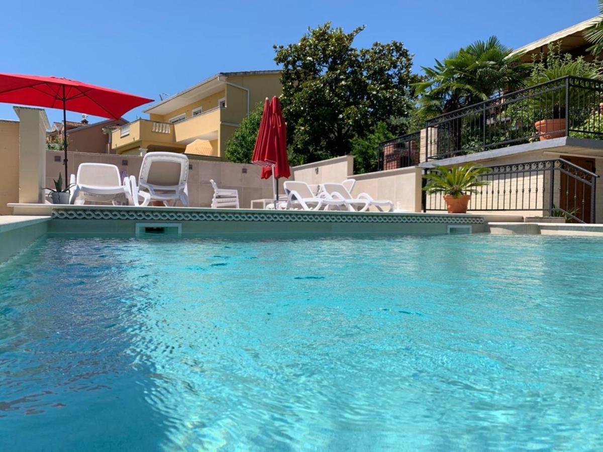 Grand Pool Apartment Ika-Opatija Ngoại thất bức ảnh